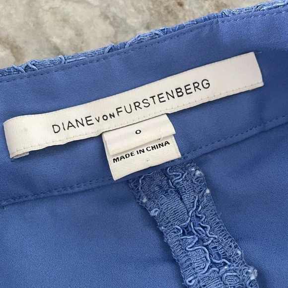 DVF Diane Von Furstenberg Fausta Lace Blue Cornflower High Rise Shorts - Picture 3 of 9